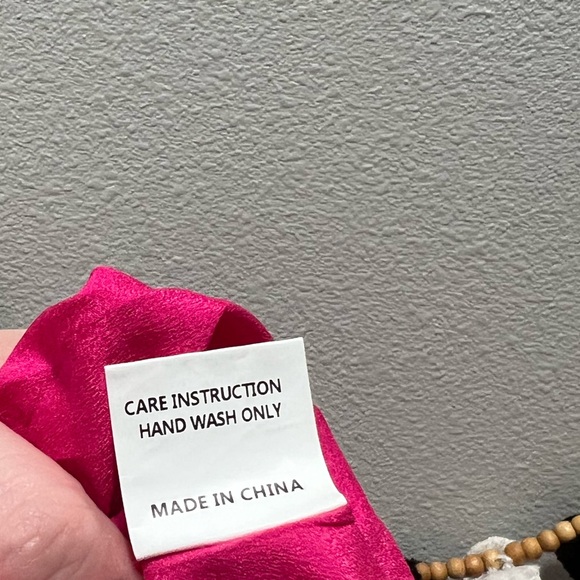 Queen of Sparkles Dress -missing sash - Picture 8 of 8